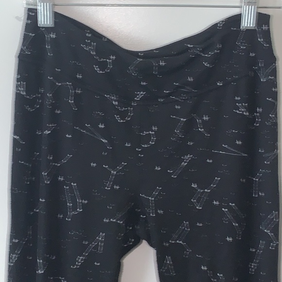 STARS ABOVE BRAND NEW SIZE SMALL TWO PIECE THERMAL SET - Picture 10 of 13